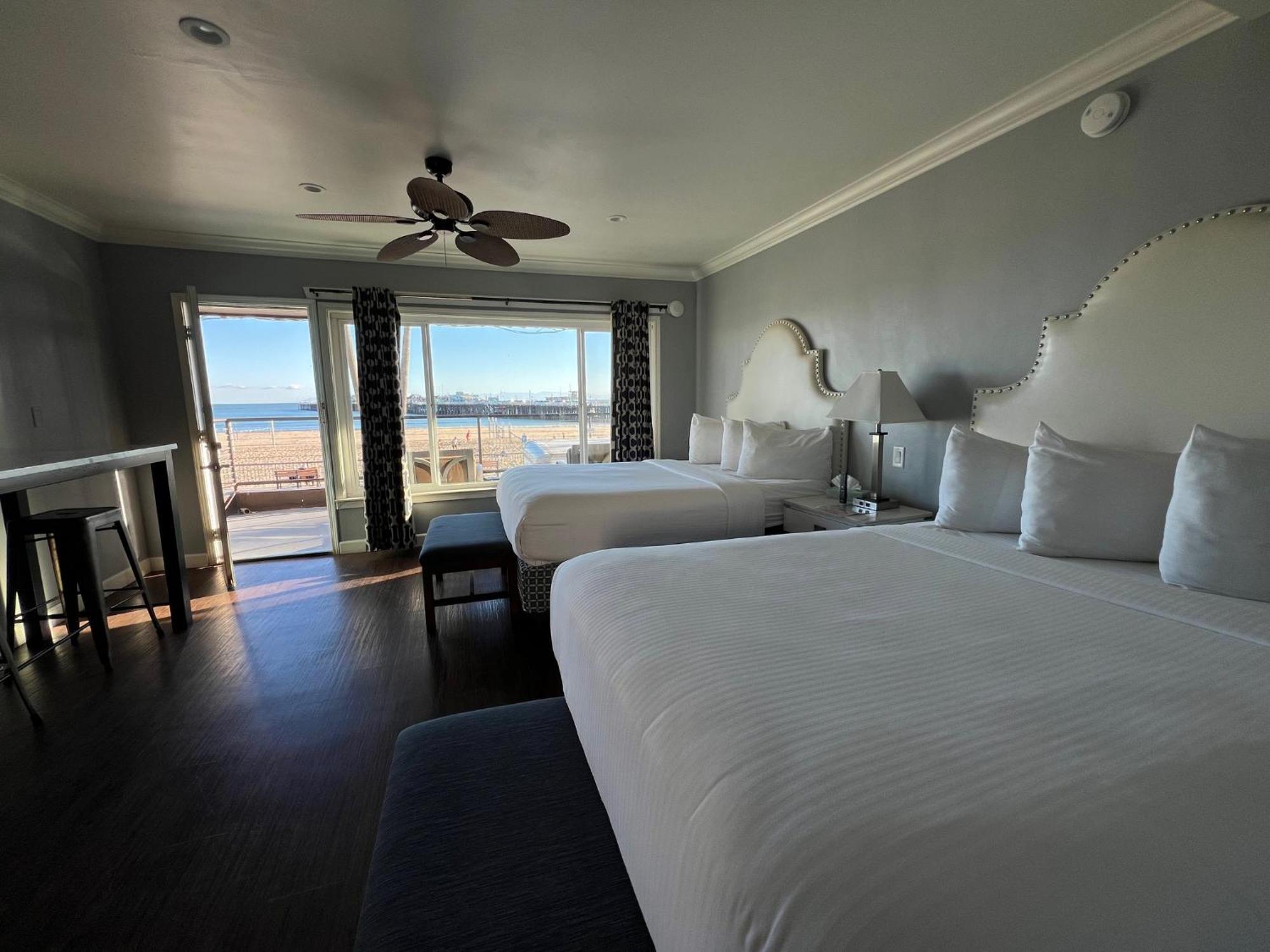 Casablanca Inn On The Beach Santa Cruz Exterior photo